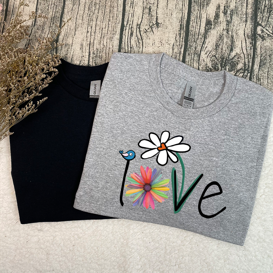 Love Flower Color Art GS09 T-Shirt