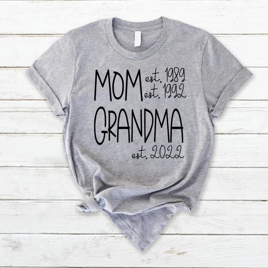 Mom Grandma New Est Sweet VT22120041 T-Shirt