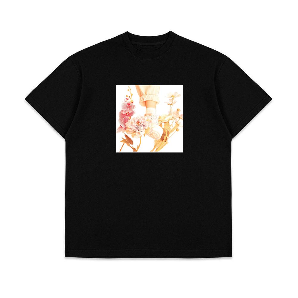 A Dreamy Image with Soft Colors and Blooms T-Shirts