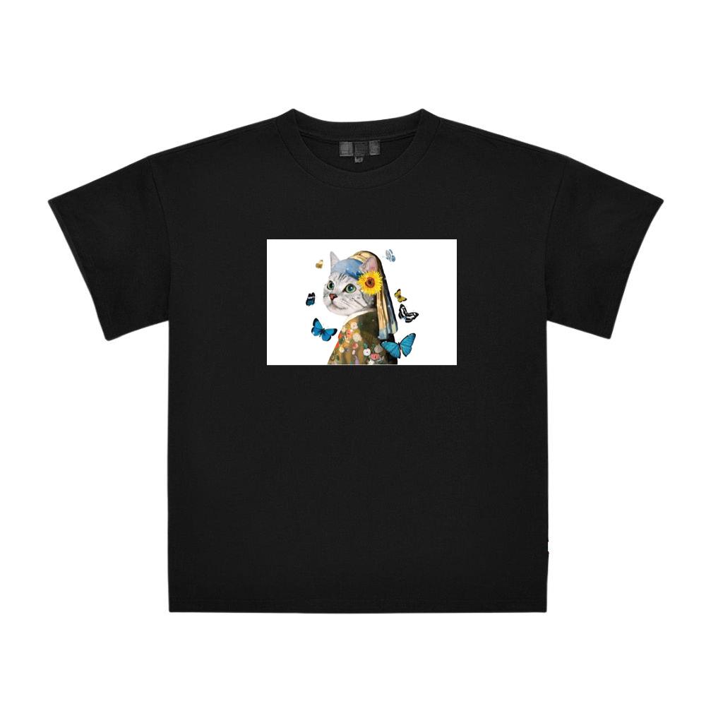 Cat with a Sunflower Earring T-Shirts