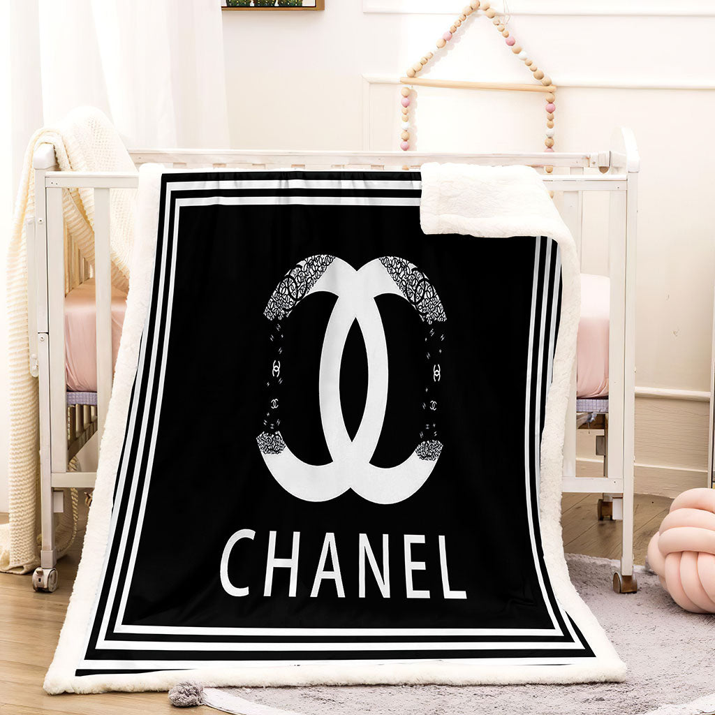 Chanel blanket designer luxury Flannel black and white logo