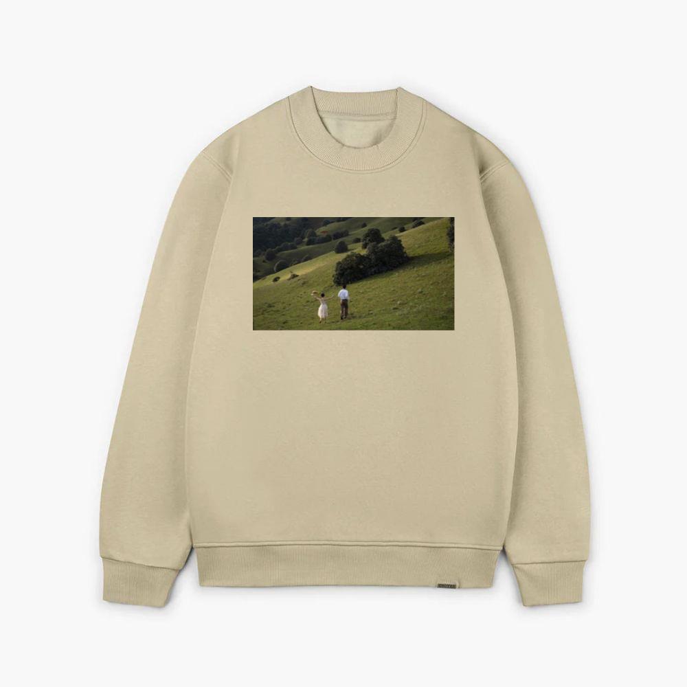 Chasing the Horizon Sweatsrhits