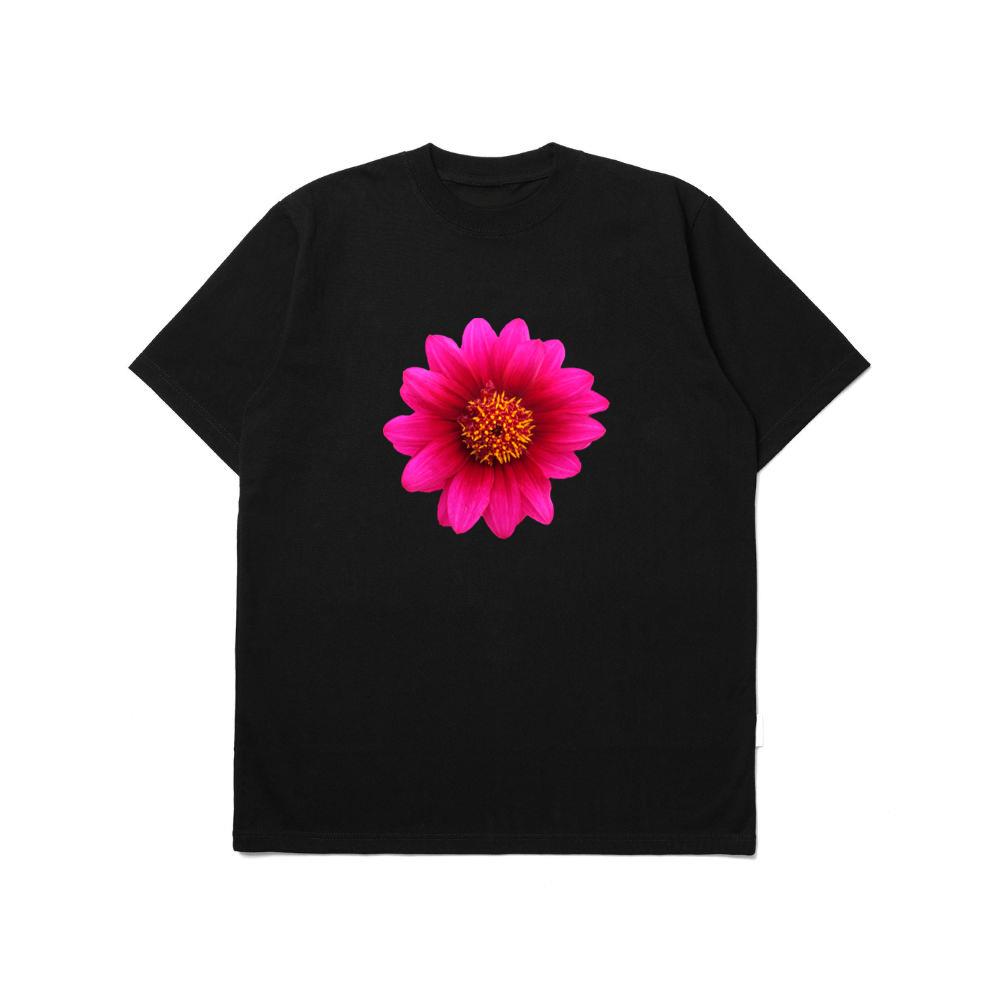 Closeup of a Pink Flower TShirts Yomigold