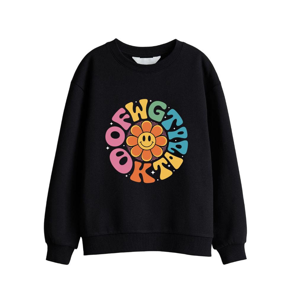 Colorful Smile Retro Typography Sweatsrhit