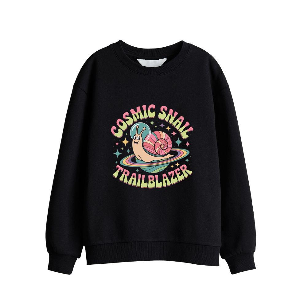 Cosmic Snail Trailblazer Funny Retro Animal Graphic Sweatsrhit