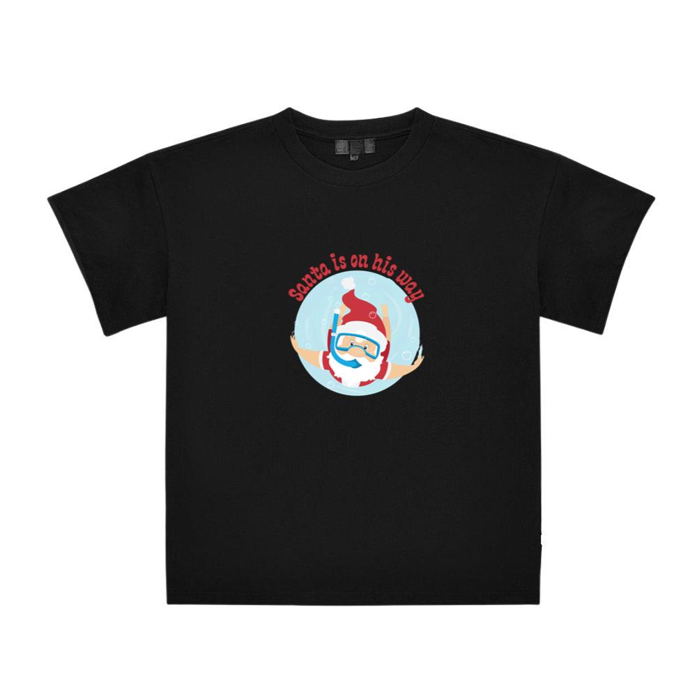 Cute Santa Is On His Way Christmas Top T-Shirts