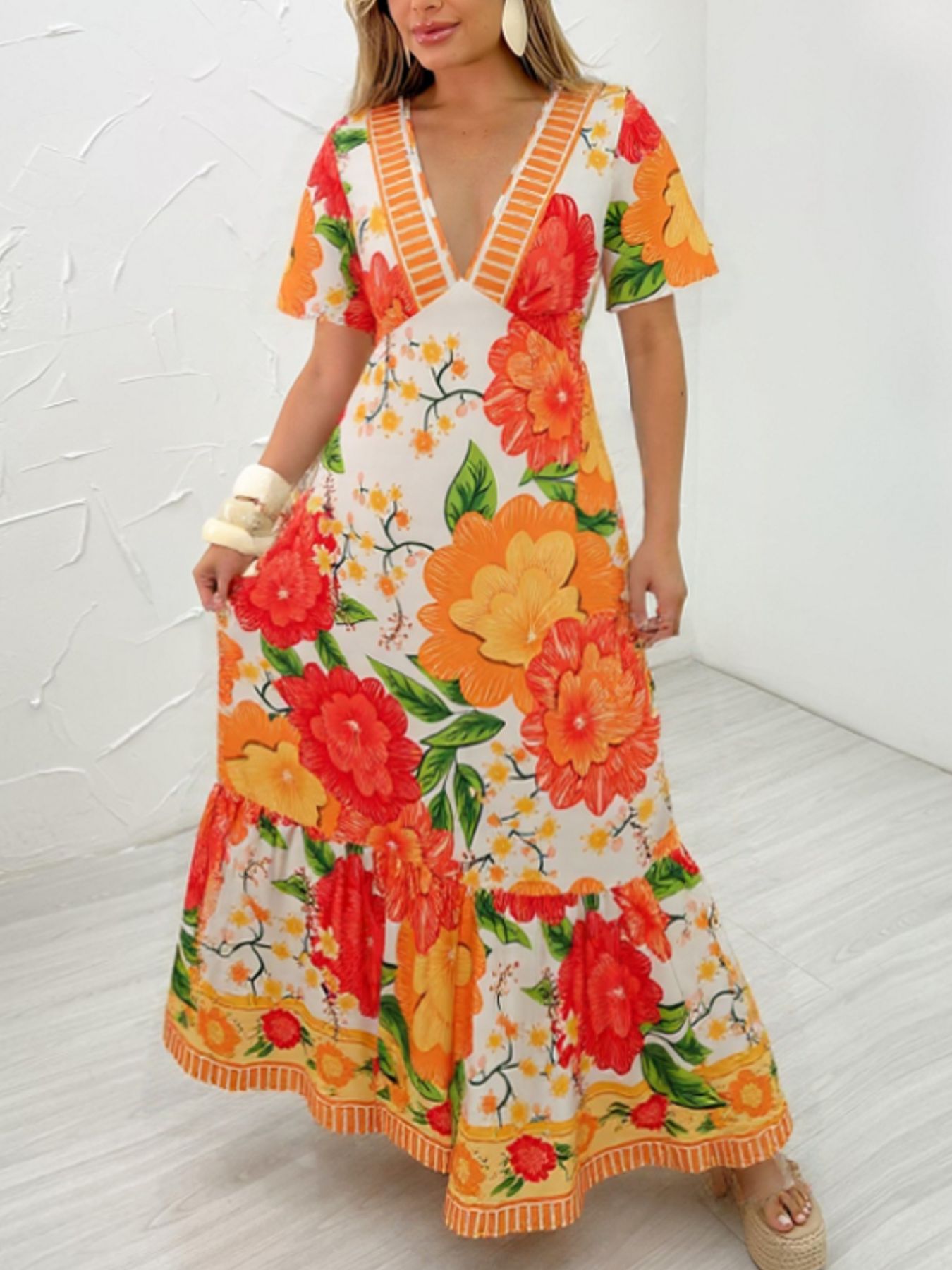 Floral Print V-Neck Maxi Dress