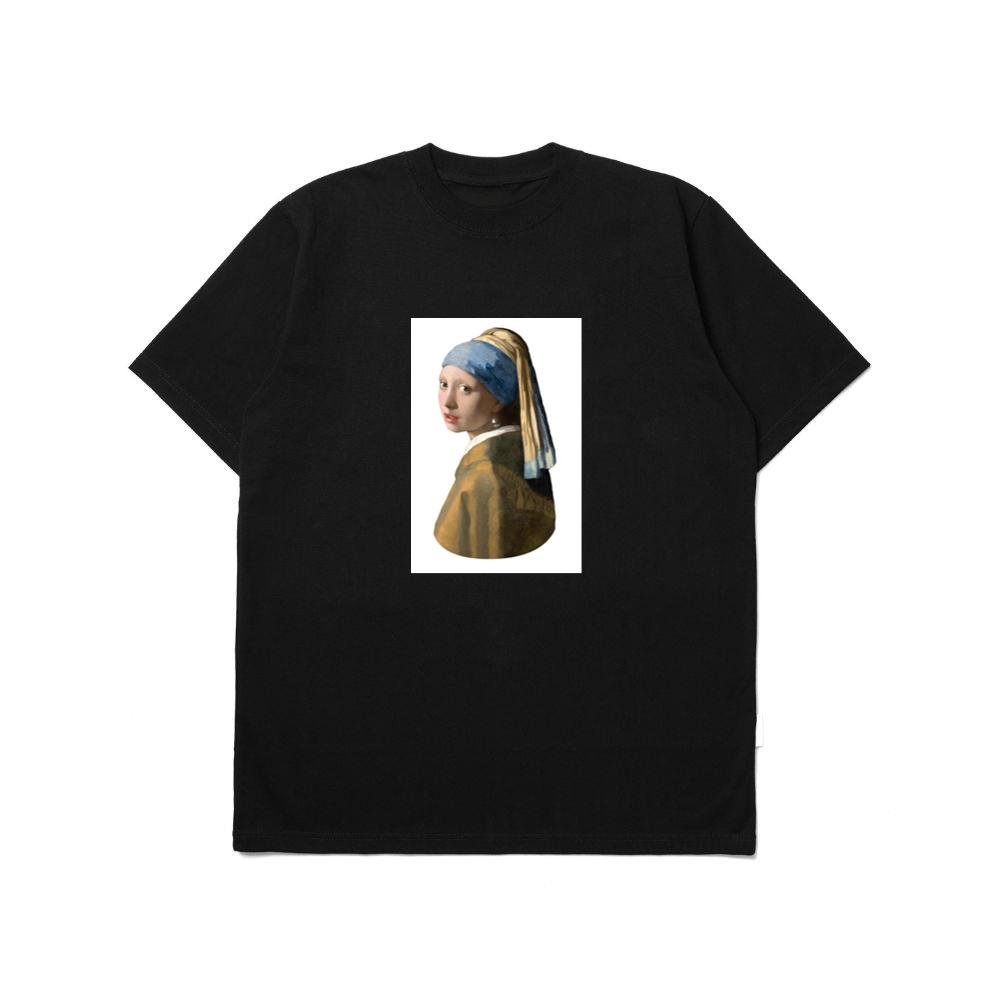 Girl with a Pearl Earring by Johannes Vermeer T-Shirts