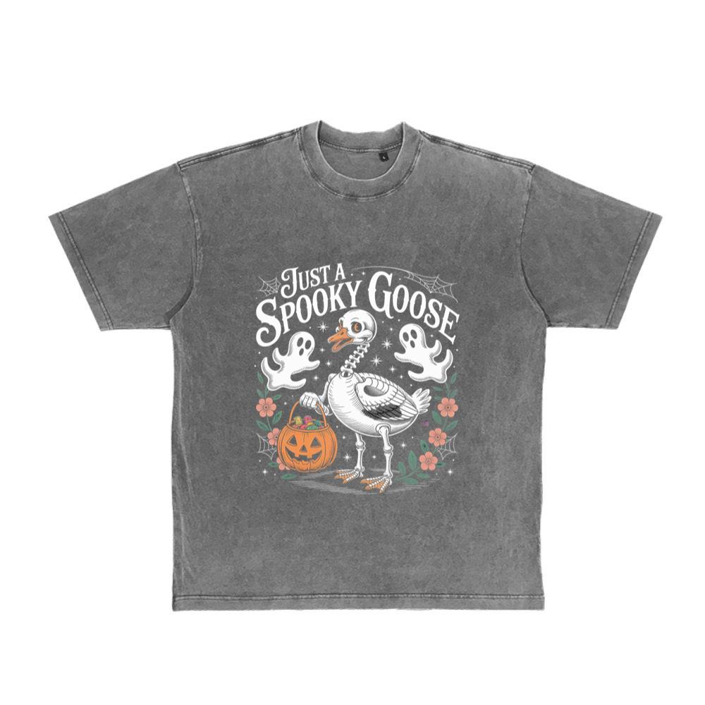 Just a Spooky Goose Funny Halloween Pumpkin Ghost Design T-Shirt