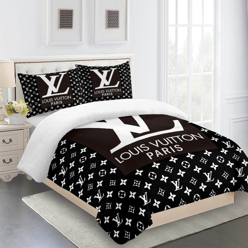 louis Vuitton bed set comforter Black and white