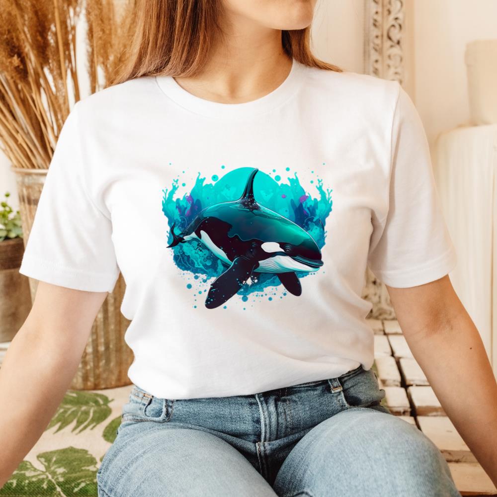 Orca Ocean Whale Spirit Animal Design T-Shirt