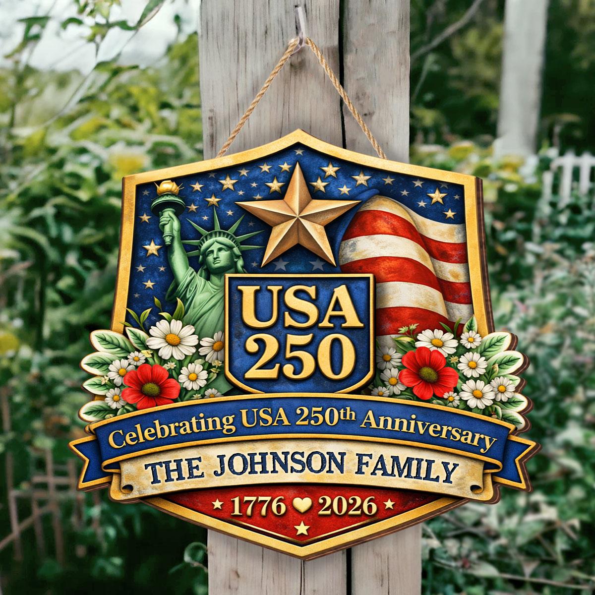 Personalized Statue Of Liberty USA 250th Anniversary Sign 1776-2026, Custom Family Name Patriotic Door Decor, Wooden Hanging Sign, America 250 Celebration Wooden Plaque, Patriotic Gift, Home Decor