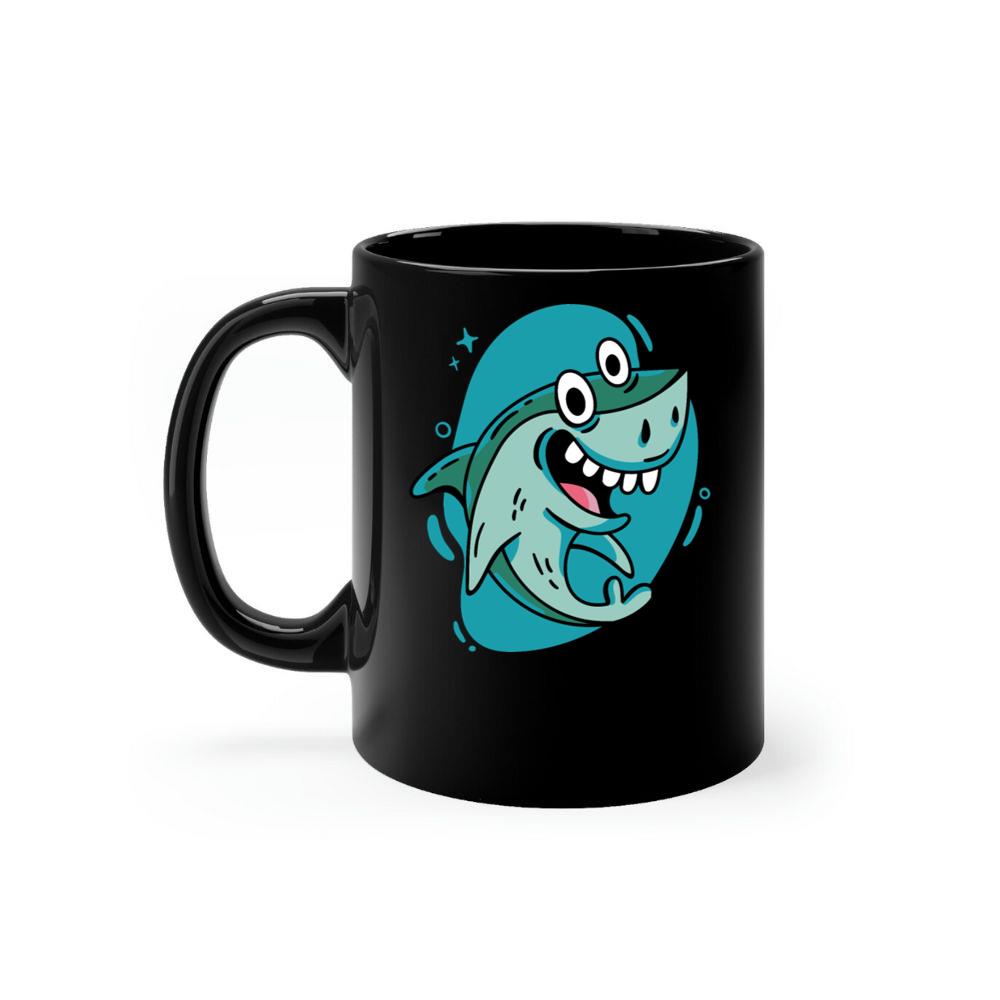 Shark Sea Animal Funny Ocean Lover Design Mug