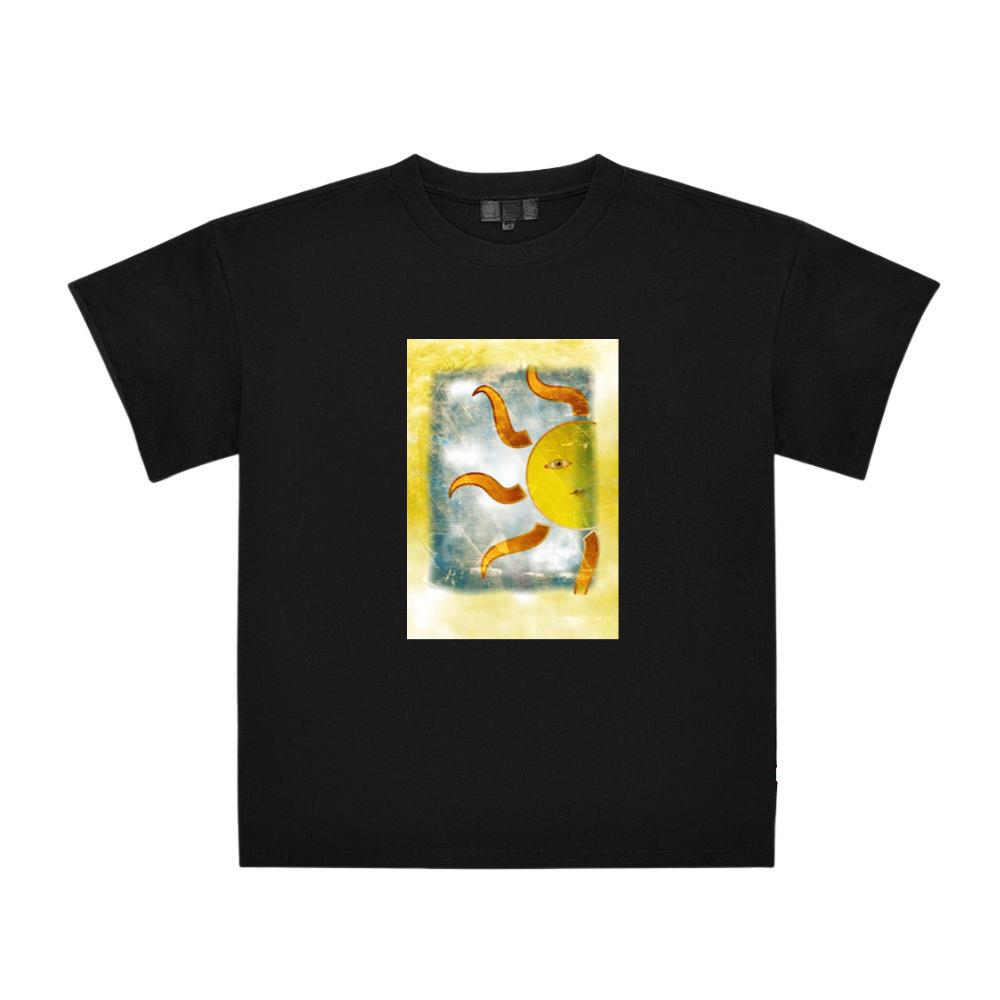Sun with Human Face and Rays T-Shirts
