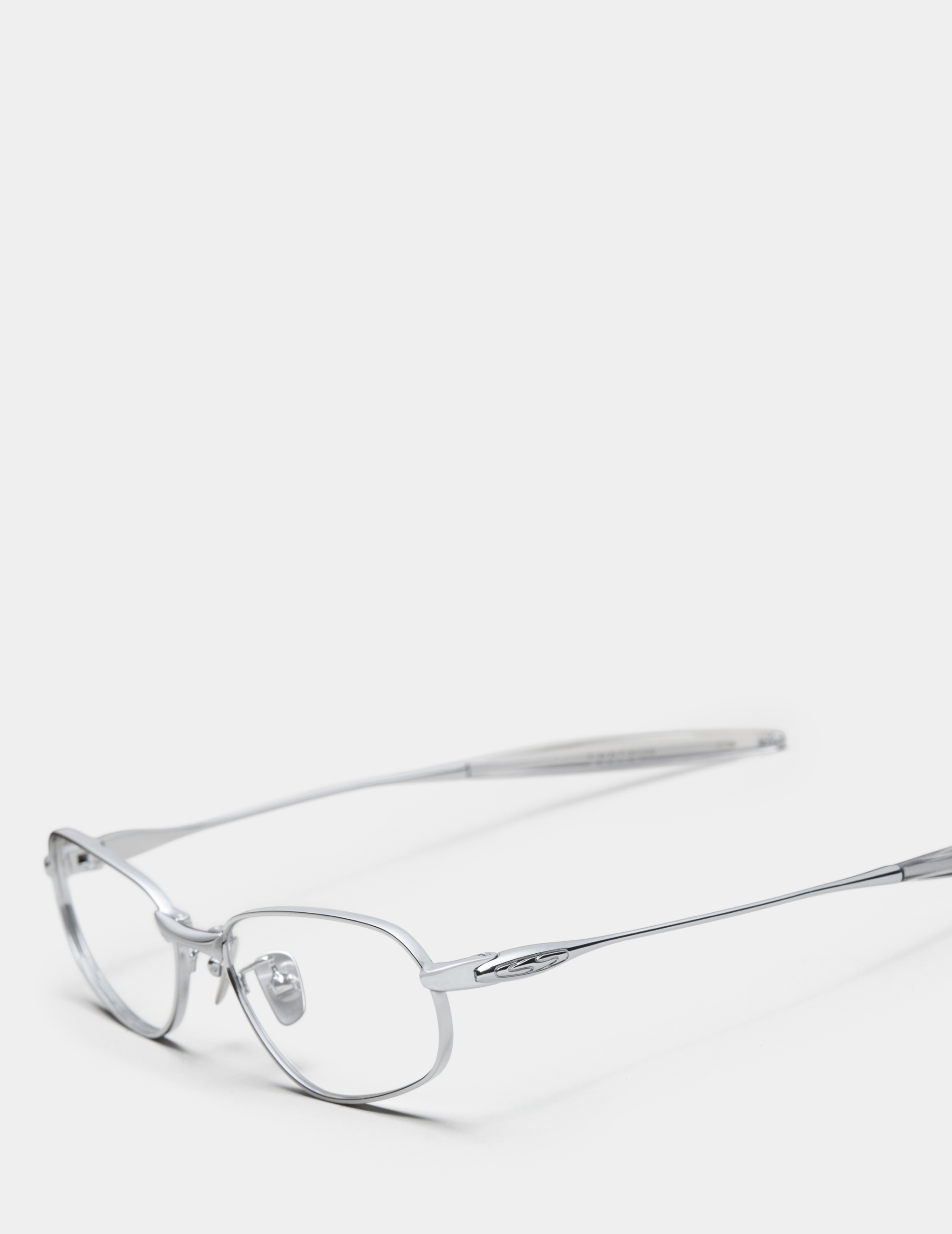 The Athletes 01 - Unisex Fashion Sunglasses - Image 4