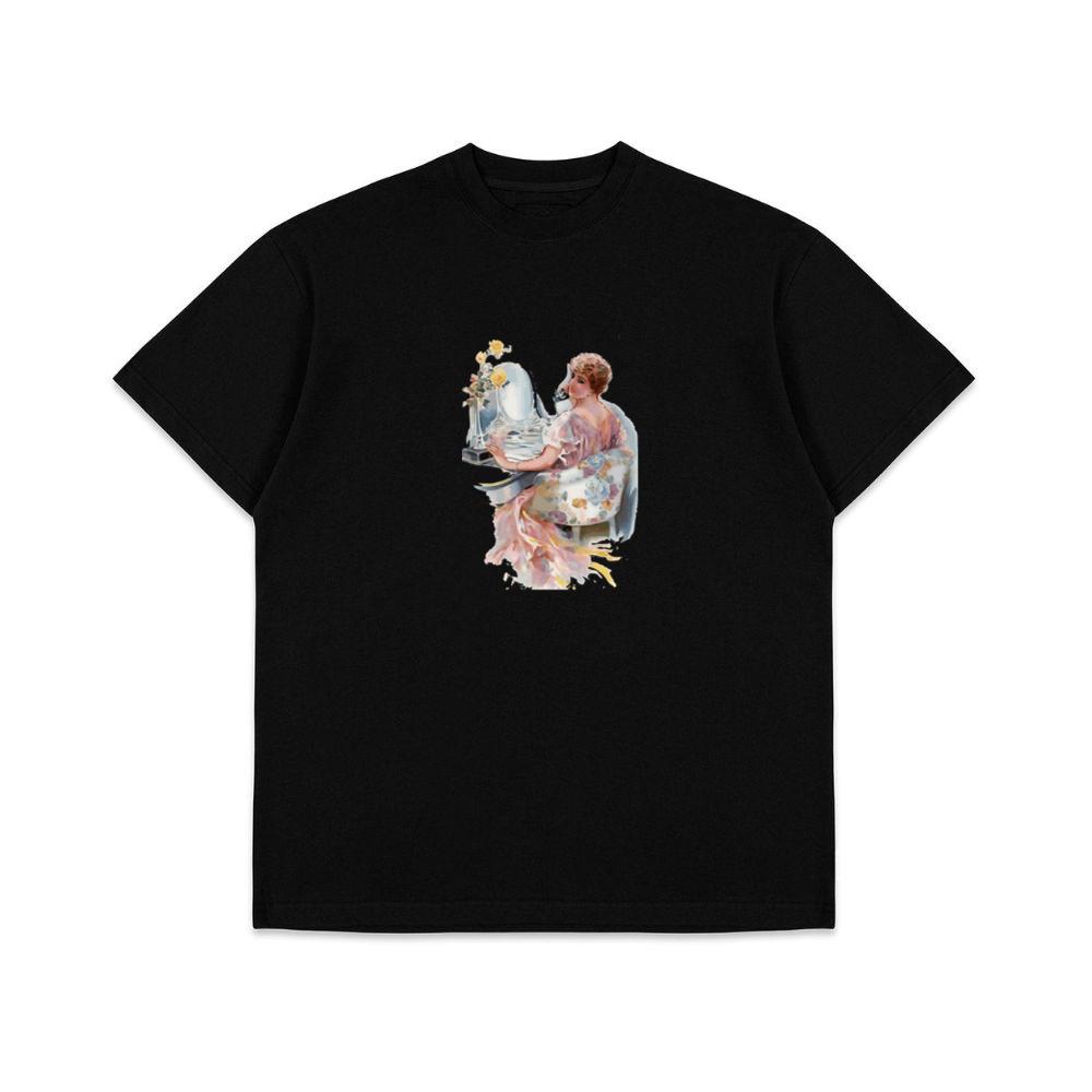 The Vintage Woman T-Shirts