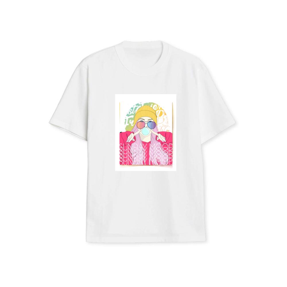 Where a Beanie-Bound Beauty, Blowing Bubbles and Bearing Bi-Chromatic Browsers T-Shirts