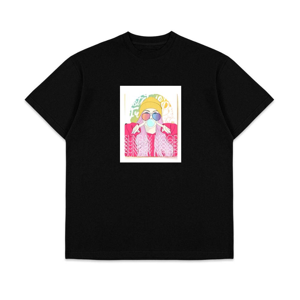 Where a Beanie-Bound Beauty, Blowing Bubbles and Bearing Bi-Chromatic Browsers T-Shirts